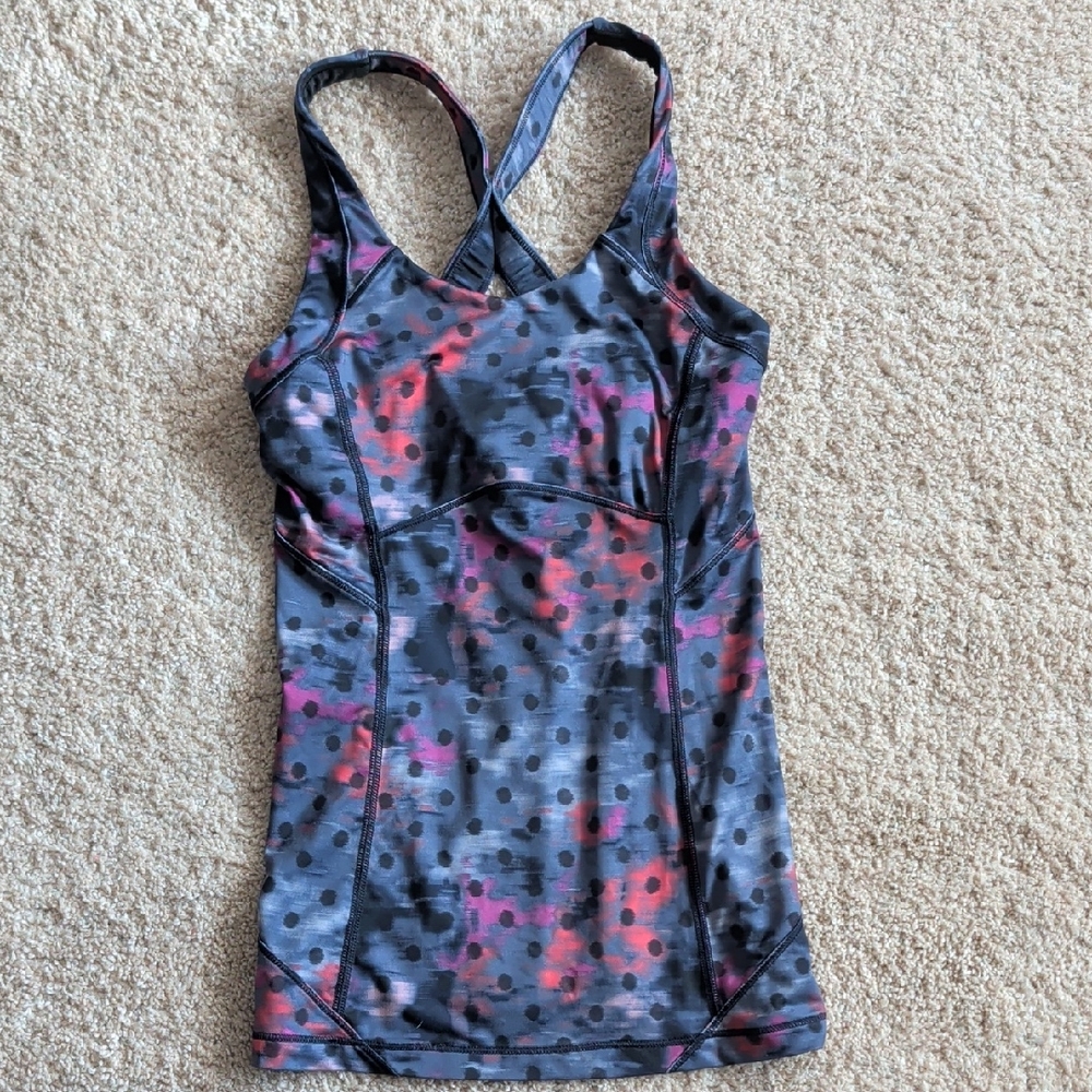 Lululemon Kanto Catch Me Tank black gray top size 2